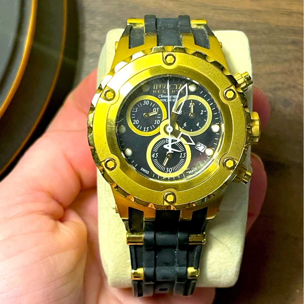 Invicta Reserve Watch